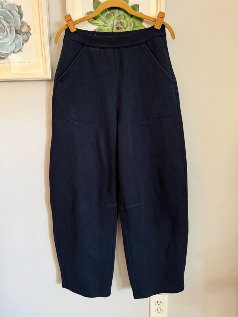 Banana Republic Navy Wide-Leg Ponte Pants